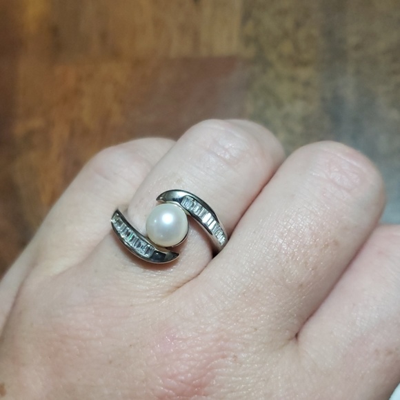 Vantel Pearls Jewelry - Illumination Pearl Ring